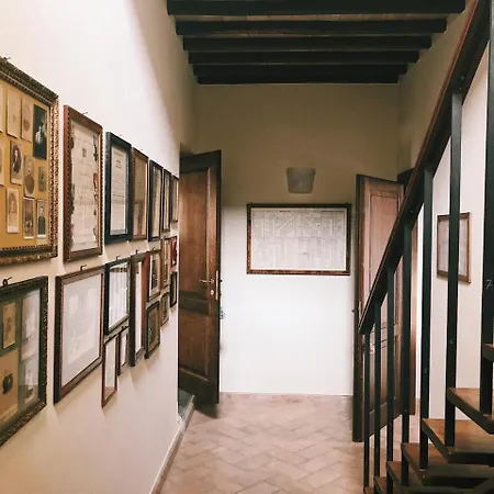 Oda ve Kahvaltı Sopralosticcio Montalcino